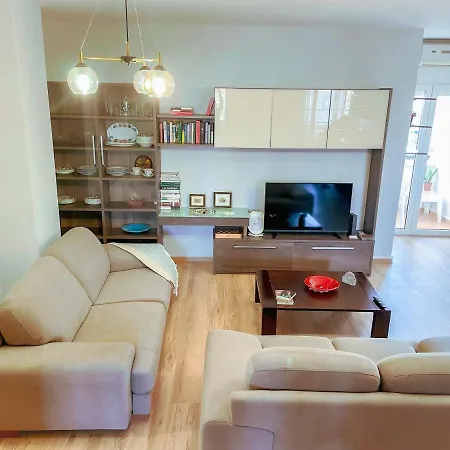 Urban Oasis, Central Location, Secure Parking * Tirana